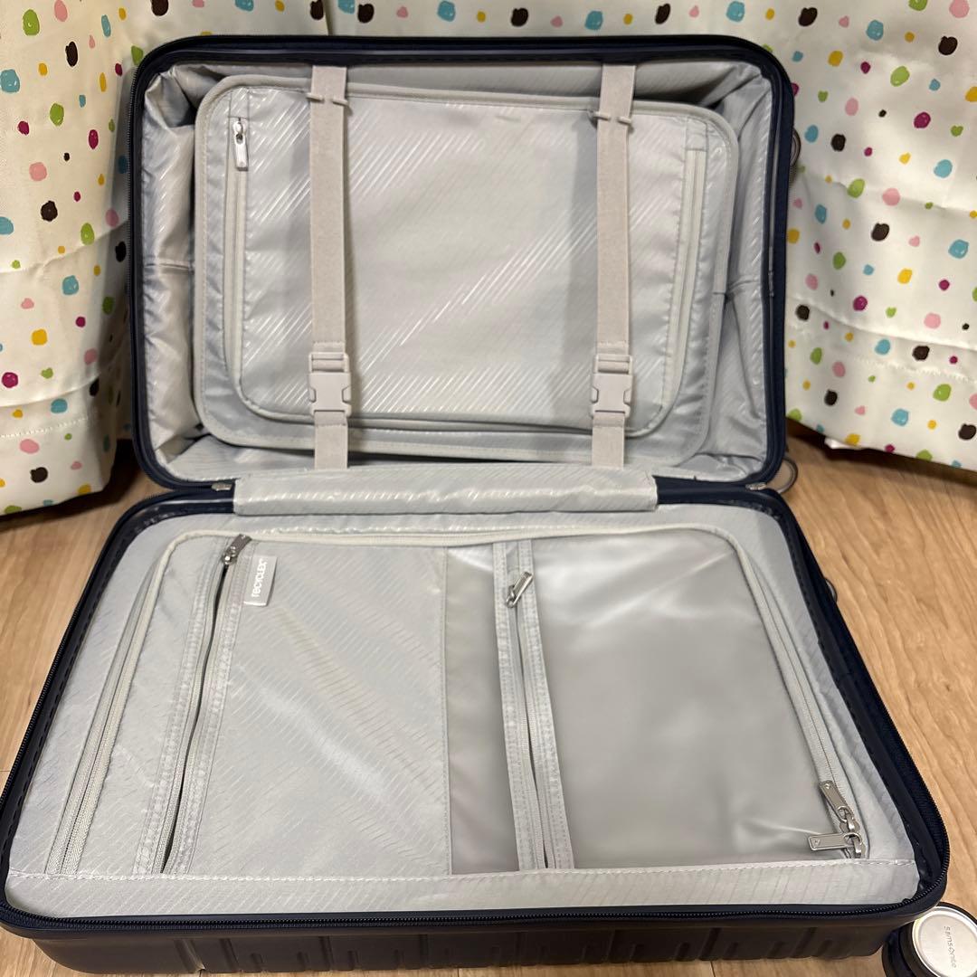 Samsonite TSAロック付きキャリーケース 機内持ち込みOK【未使用品】