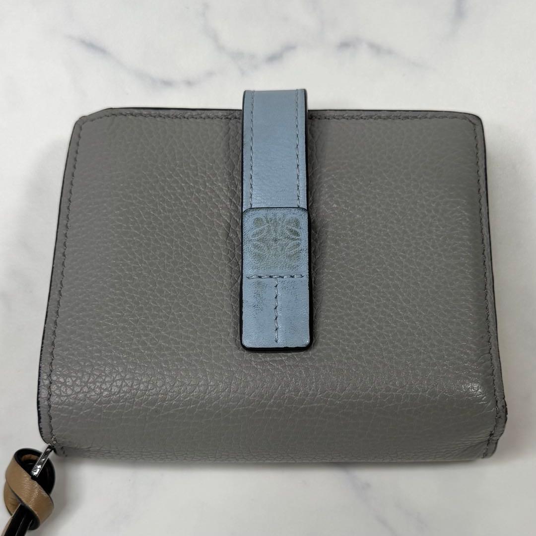 ロエベ LOEWE コンパクトジップウォレット 二つ折り財布 コンパクト グレー