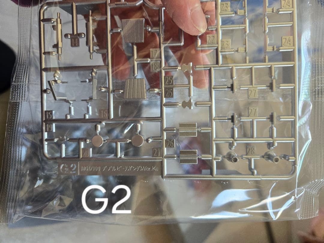 ZZ GUNDAM \"Ver.Ka\" 1/100 プラモデル