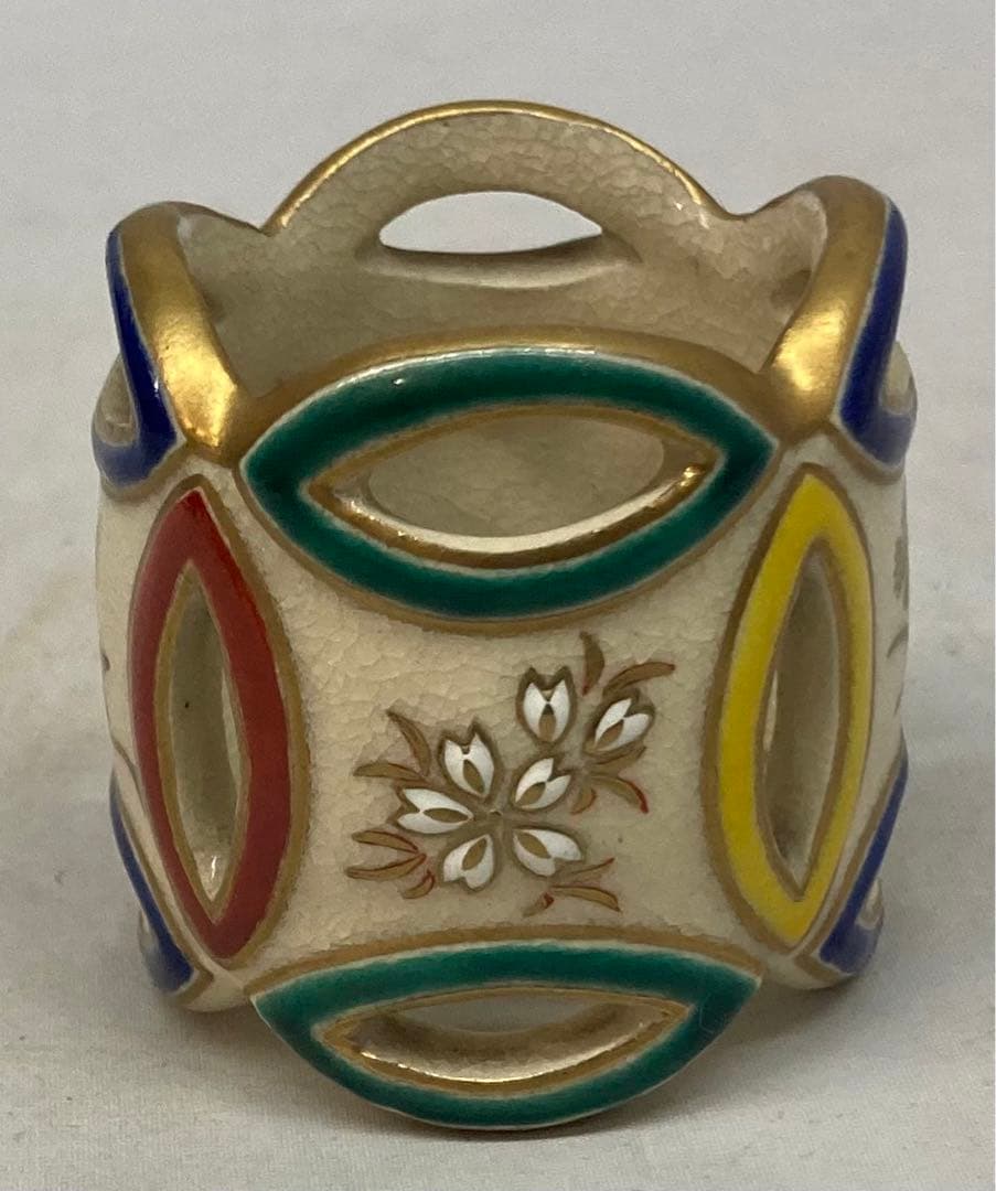 B228s   杉田祥平造「色絵七宝草花 蓋置」共箱　清閑寺窯　京焼　茶道具