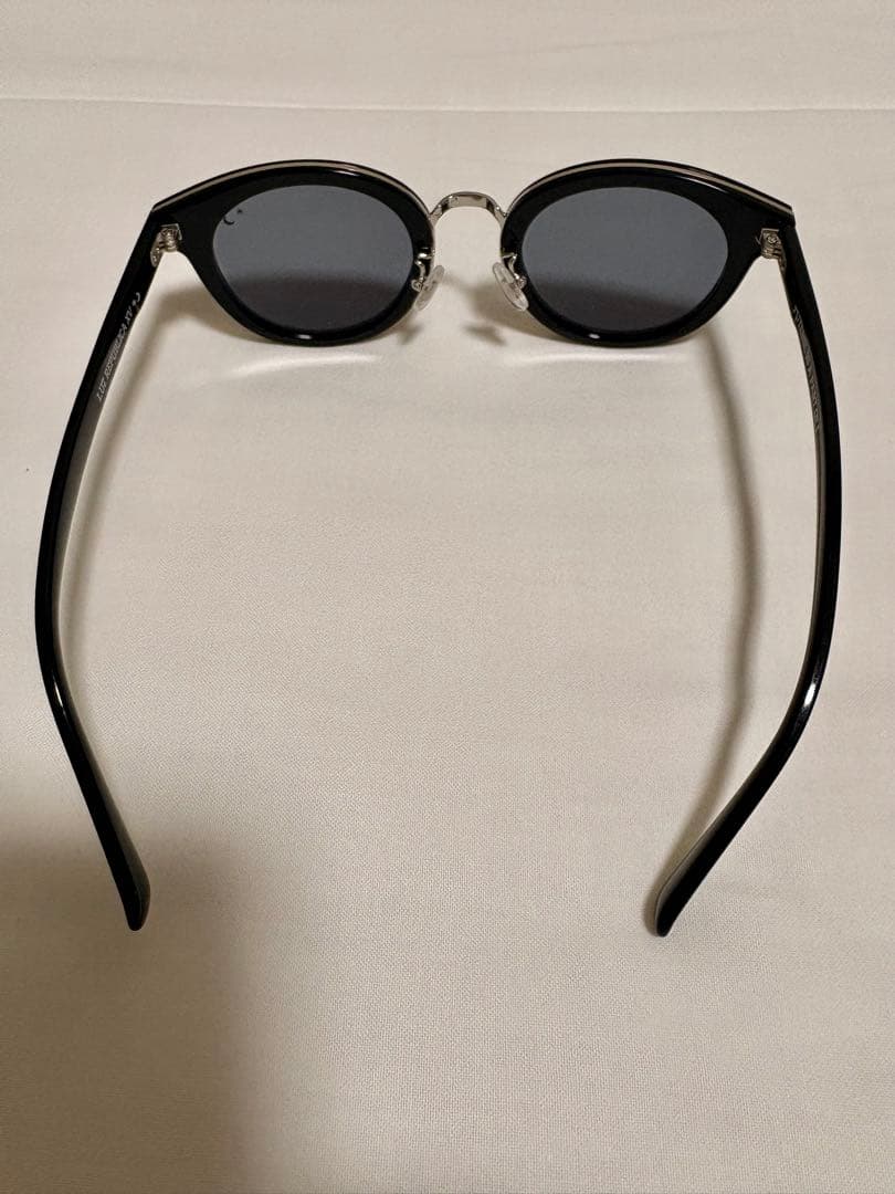 ルースイソンブラ サングラス