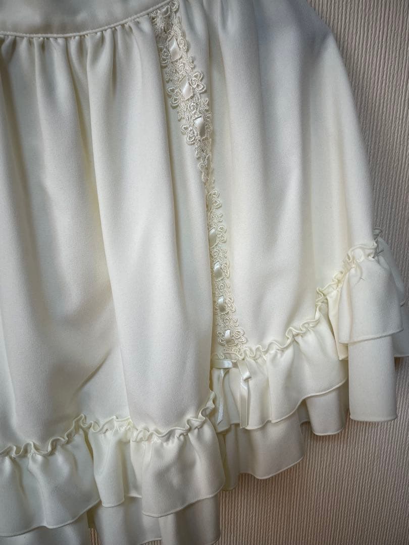 【美品】イノセントワールド 不思議の国のティーパーティエプロン