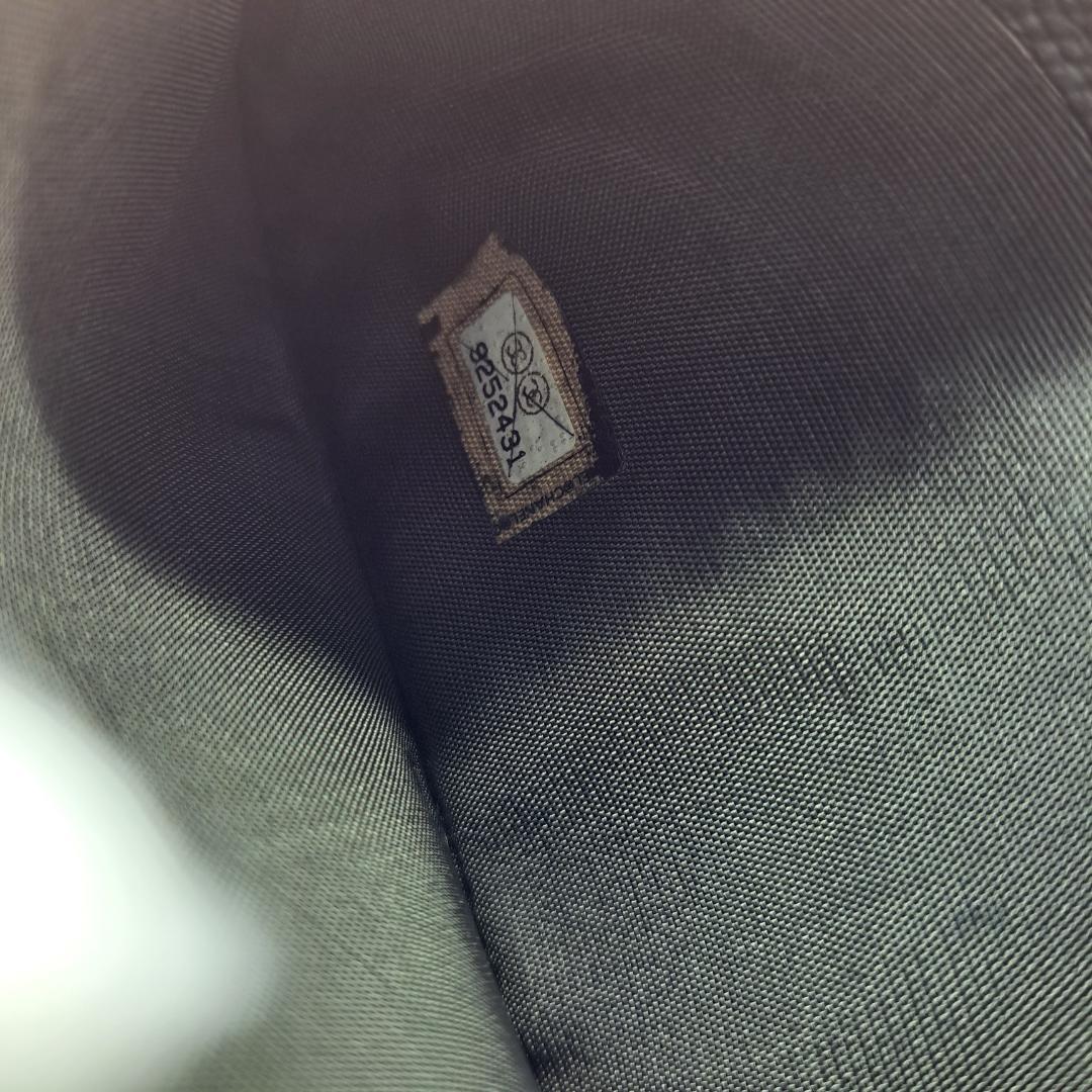 CHANEL　ココボタン　ブラック　 二つ折り財布　財布　長財布