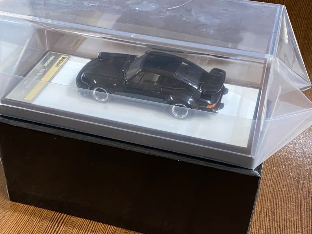 【新品同様】ミニカー ポルシェ 930ターボS 3.3 1989年式 1/43