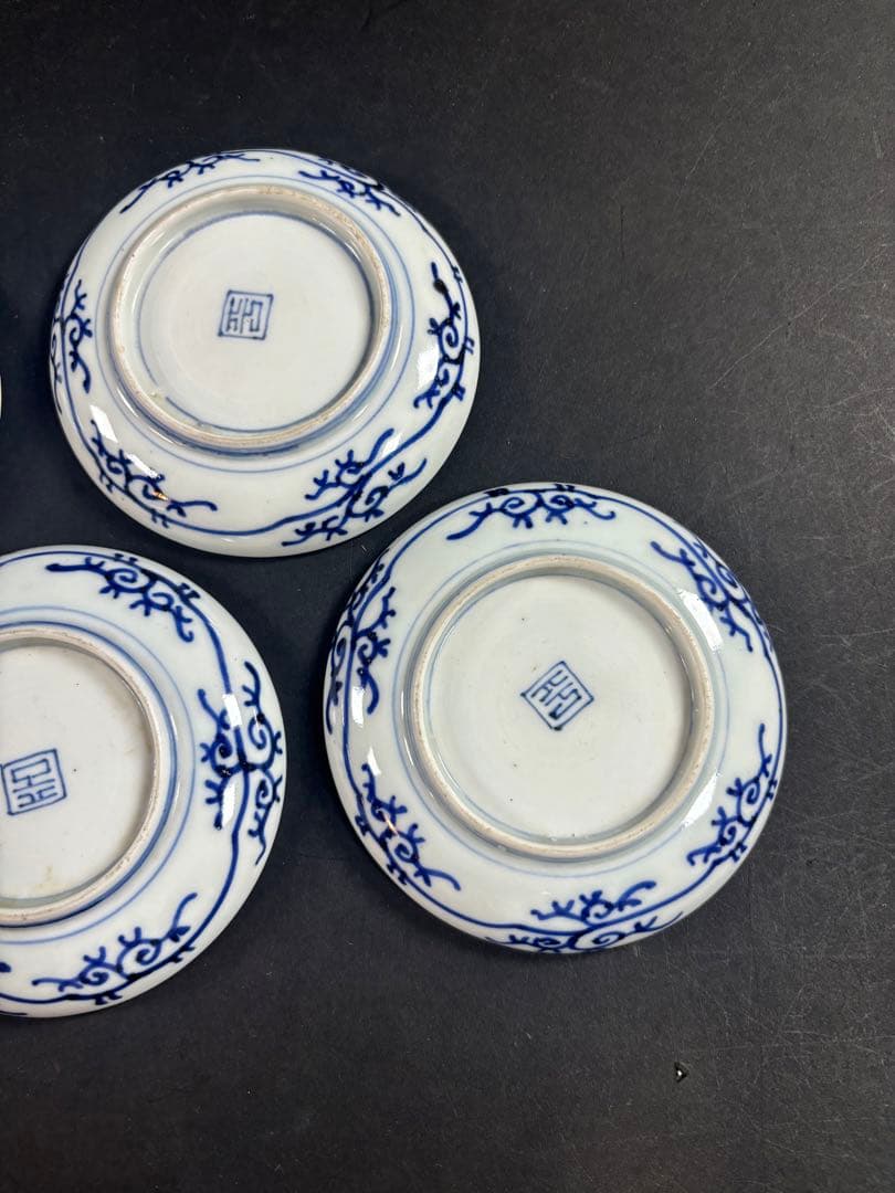 135 伊万里　線描き　花　小皿　古伊万里　鍋島　九谷