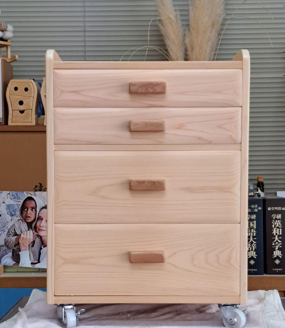 NIKE 様へ ご注文いただきました ワゴンが 完成しました。