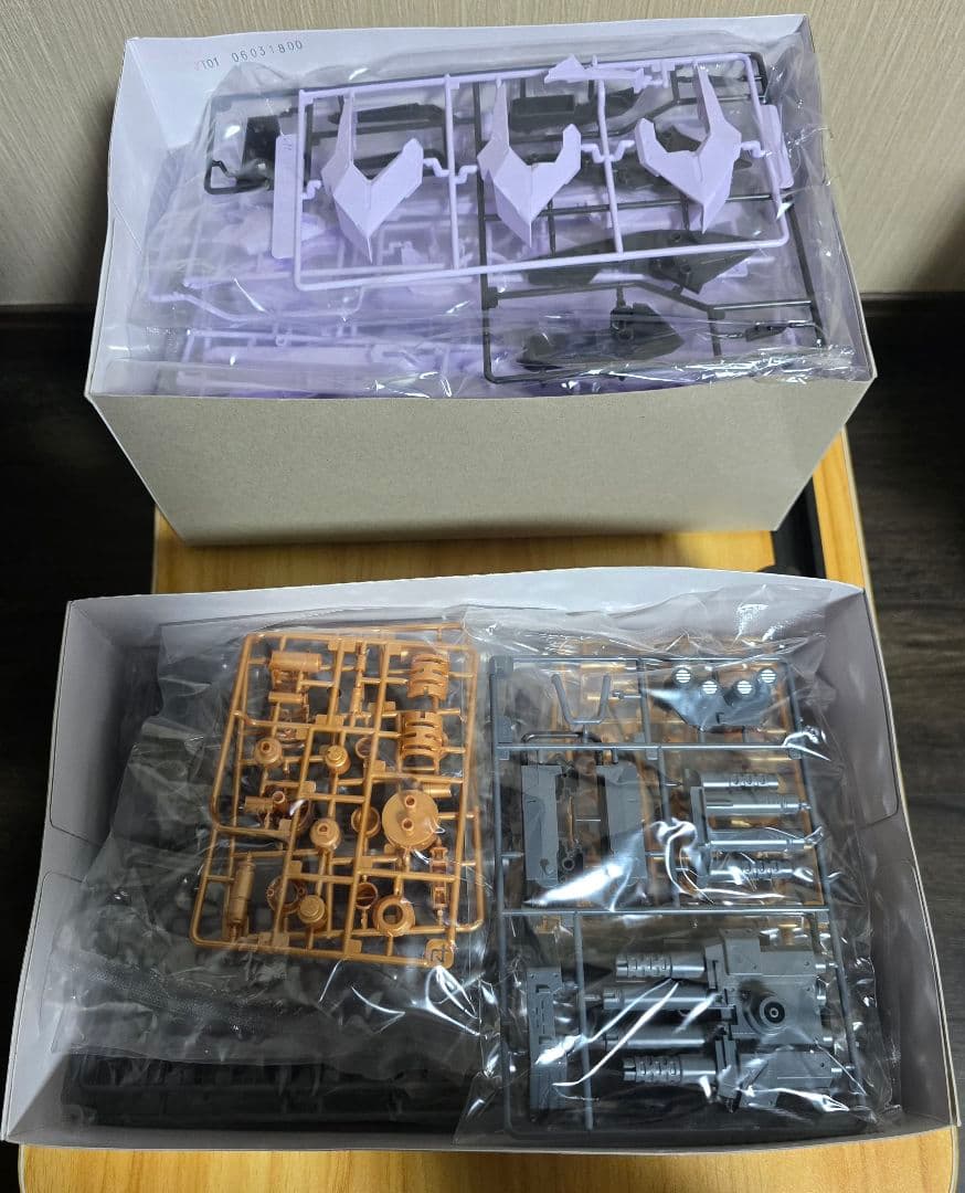 コトブキヤ　ゾイド　HMM　２種