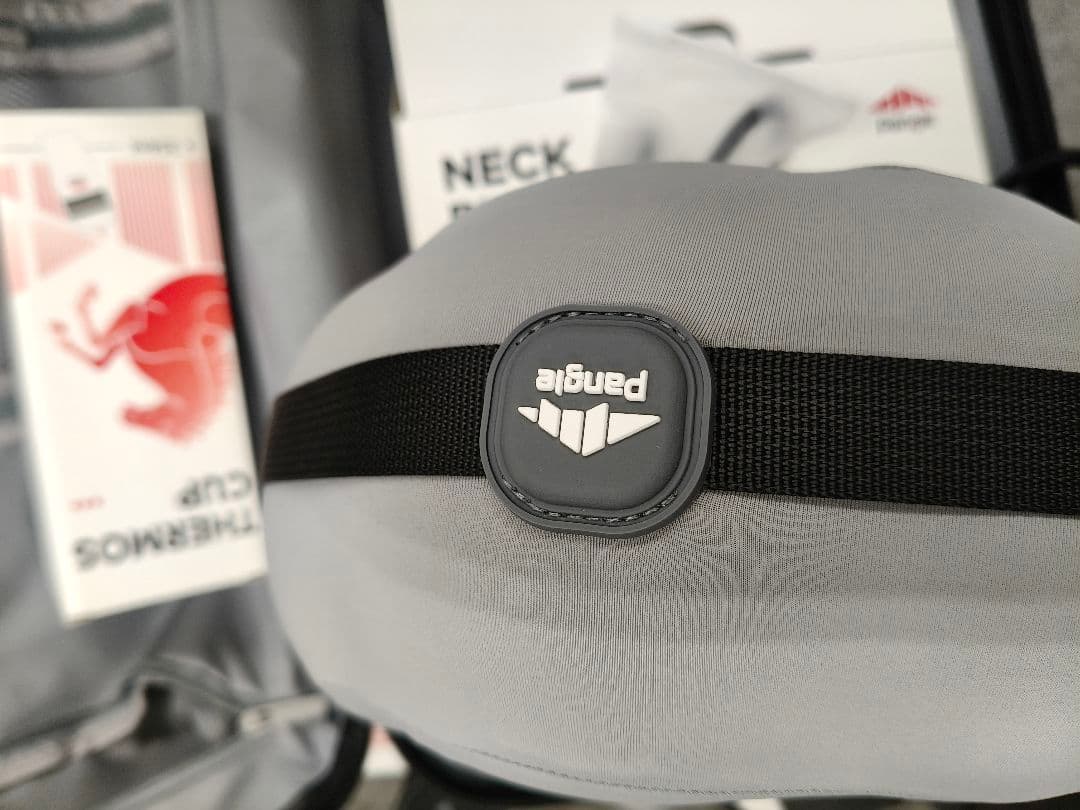 PANGLE 2026ギフトボックス スーツケース、コップ、ネック枕。快適な旅行