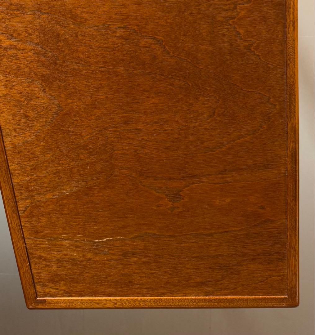 パシフィックファニチャーサービス RUDDER TEA TABLE