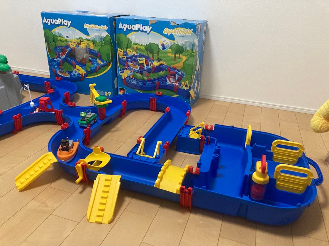 AquaPlay アクアプレイ アクアワールド　マウンテンレイク　ボーネルンド