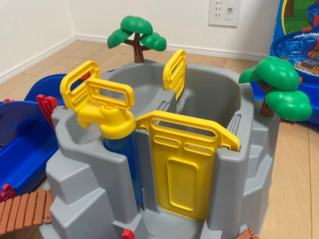 AquaPlay アクアプレイ アクアワールド　マウンテンレイク　ボーネルンド