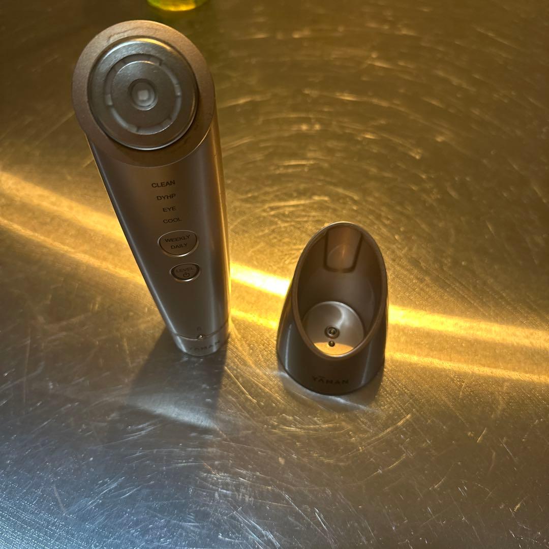 ヤーマン フォトプラス 美顔器 充電スタンド付き