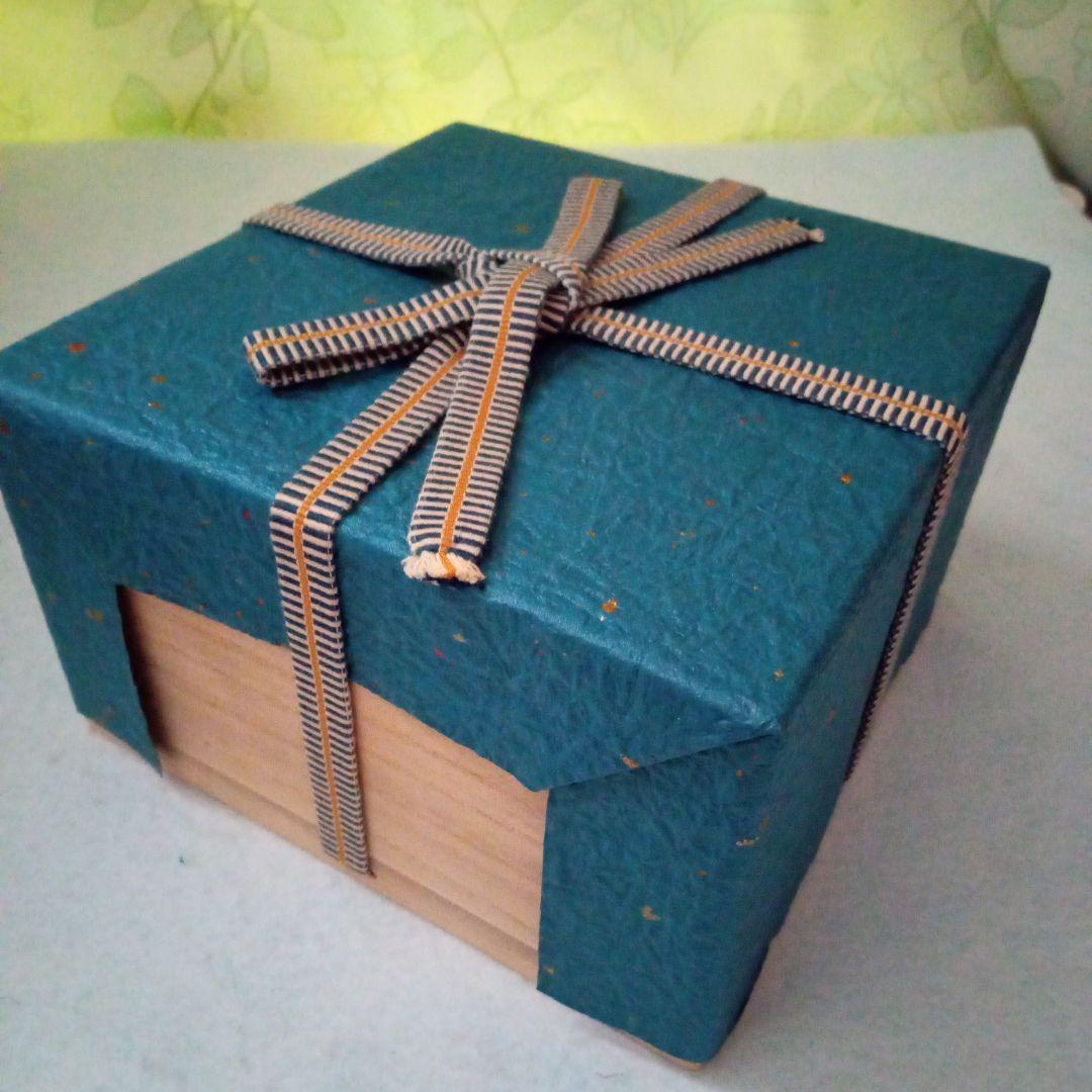 伊東桂楽　稲妻絵 赤楽平茶碗　桂窯　真田紐　茶道具