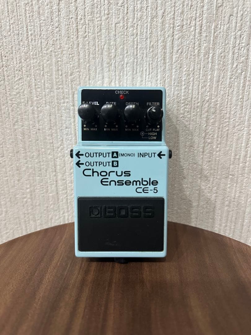 BOSS CE-5 Chorus Ensemble ピンクラベル