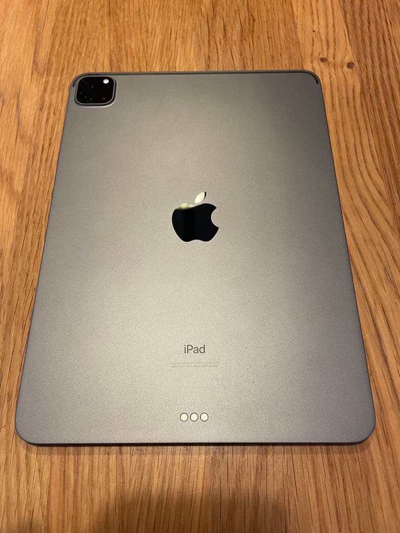 iPad Pro （11インチ）（第2世代）　Magic Keyboard付き