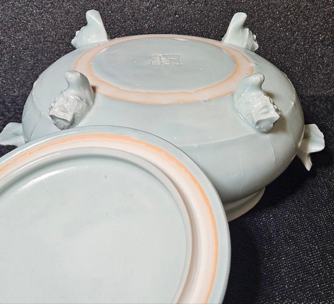 京焼　清水焼　名工 吉川充 造　青白磁　有蓋獣足鉢　香器香炉　お櫃　高島屋出品作