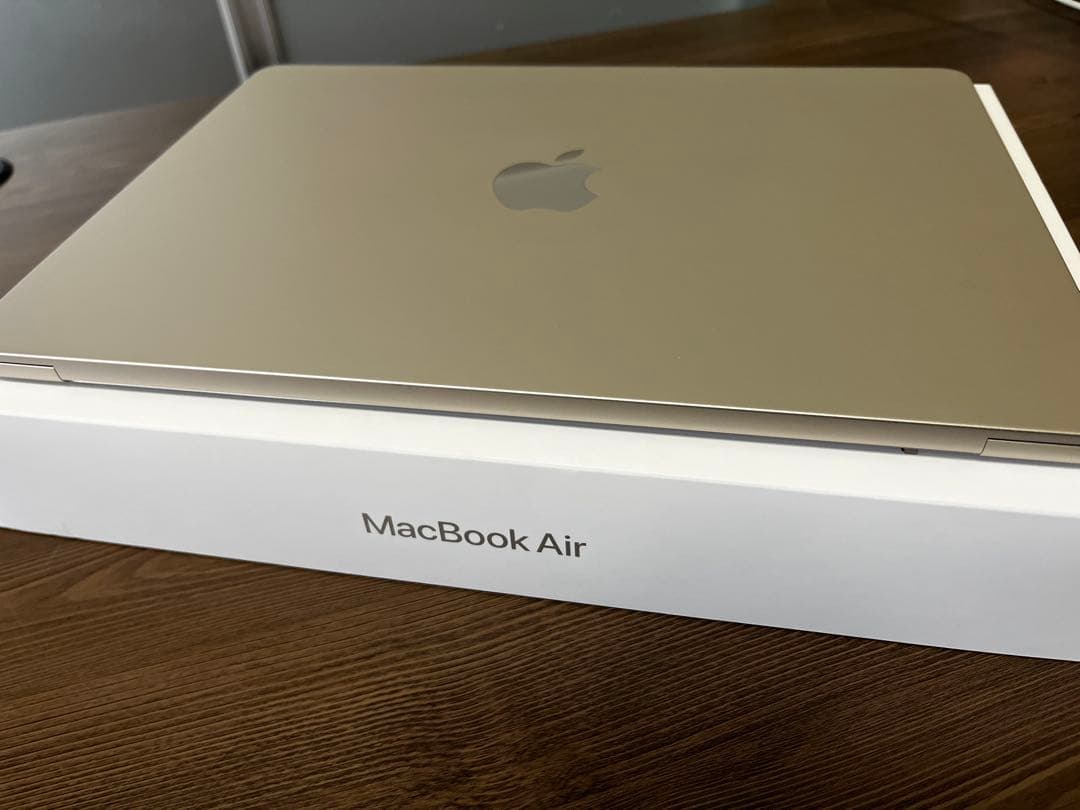 極美品早い者勝ち❗️MacBook air M3 メーカー保証1年有り❗️
