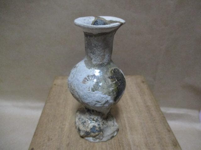 古瀬戸印花仏花瓶　I32-2