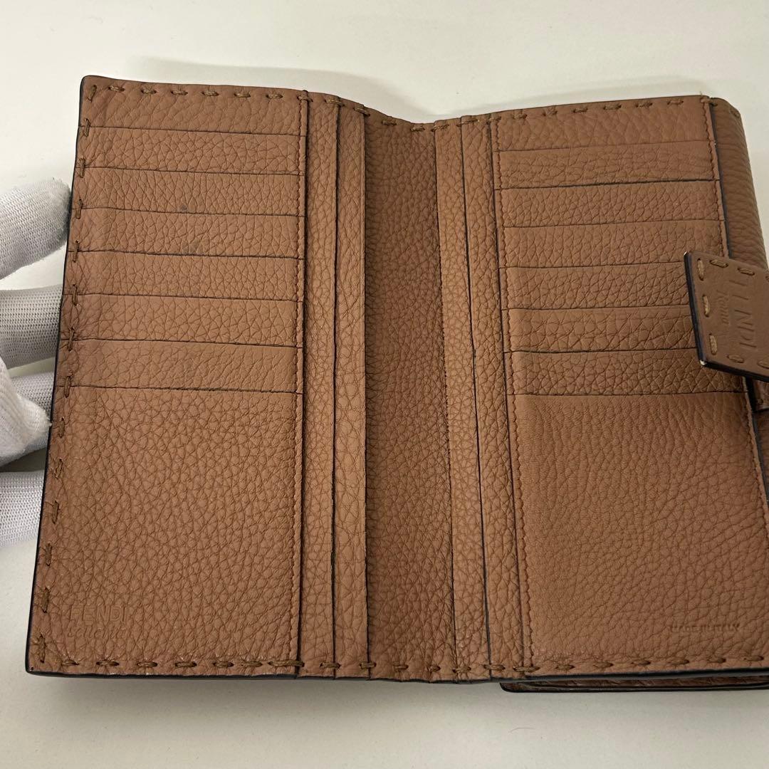 FENDI フェンディ ピーカブー 長財布 レザー ウォレット