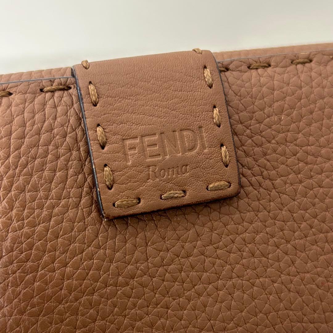 FENDI フェンディ ピーカブー 長財布 レザー ウォレット
