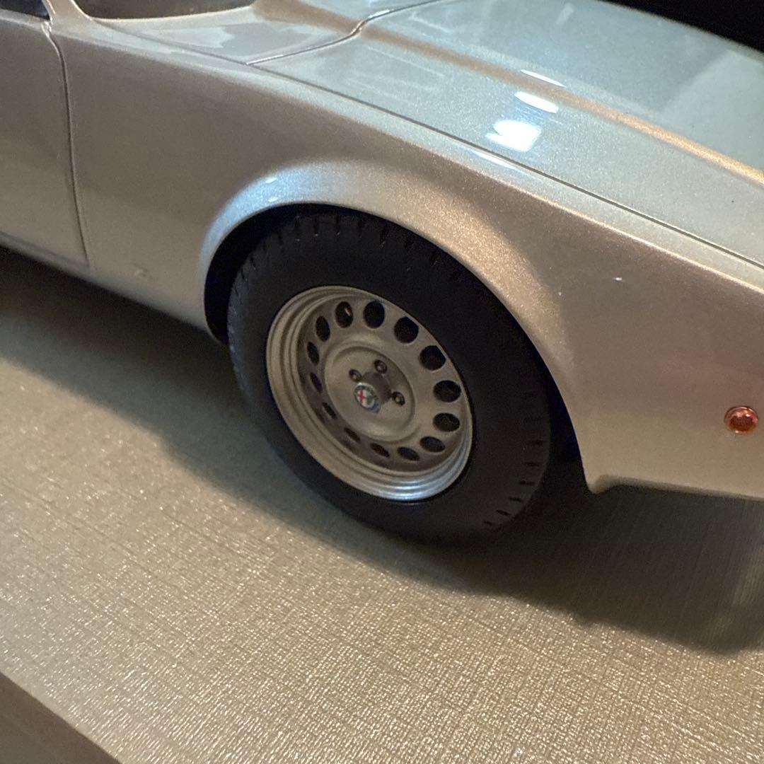 ミニカー Tecnomodel Alfa Romeo Junior Zagato 1300
