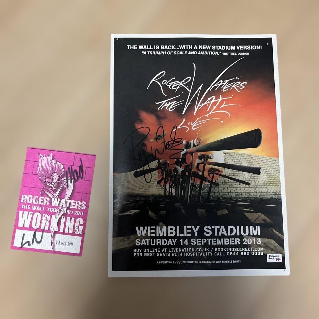 Roger Waters The Wall Live サイン入りポスターとパス