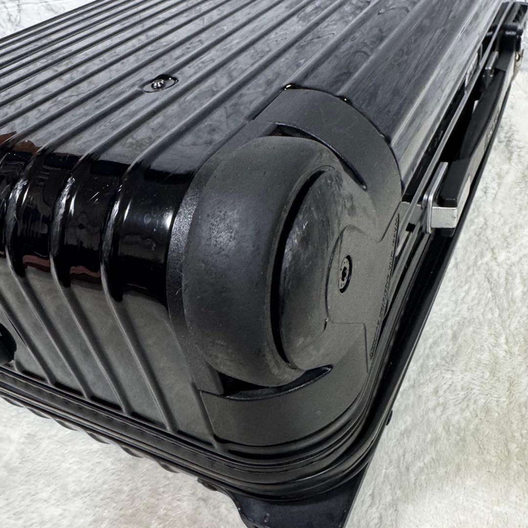 RIMOWA リモワ　SALSA サルサ　スーツケース　33L2輪　軽量　STA