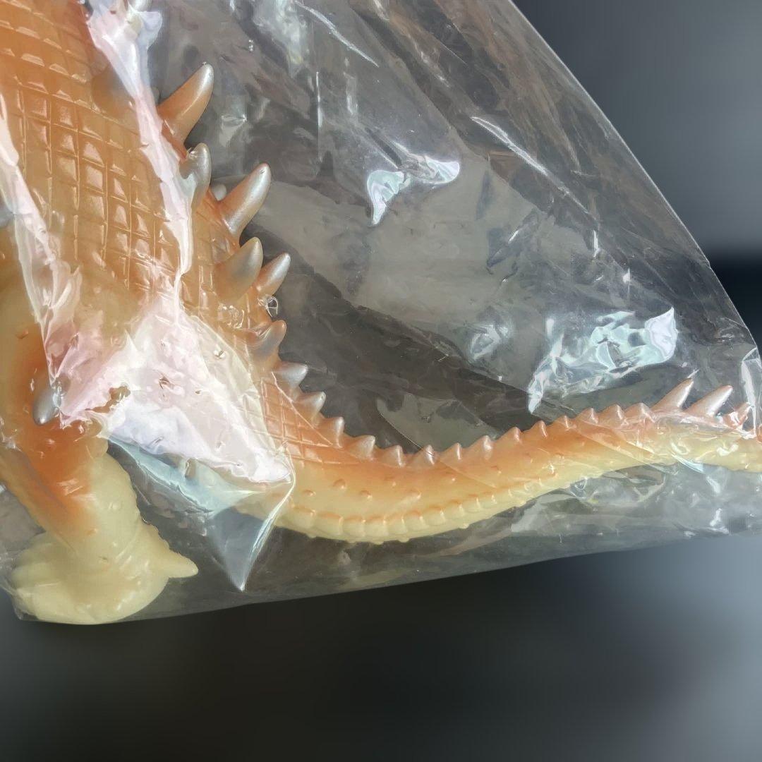 マルサン 蓄光版　バルゴン　角川映画・ガメラ ソフビ sofviフィギュア