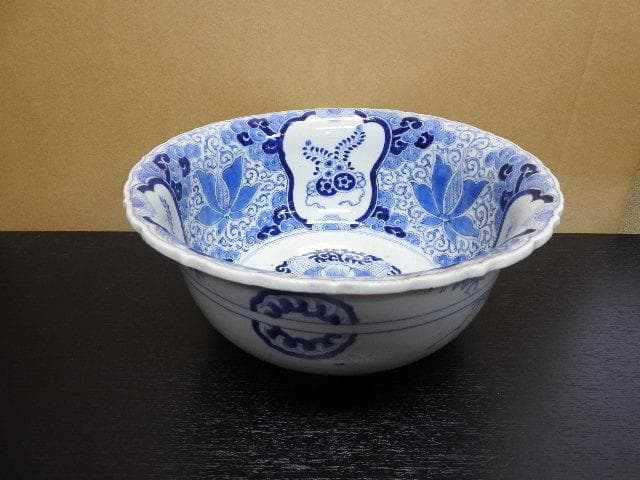 伊万里染付鉢　大明成化年製　MA341