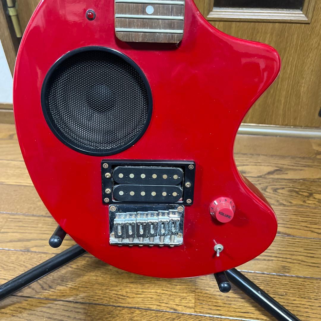 月詠さや フェルナンデスZo-3 レッド　ギタースタンド付き