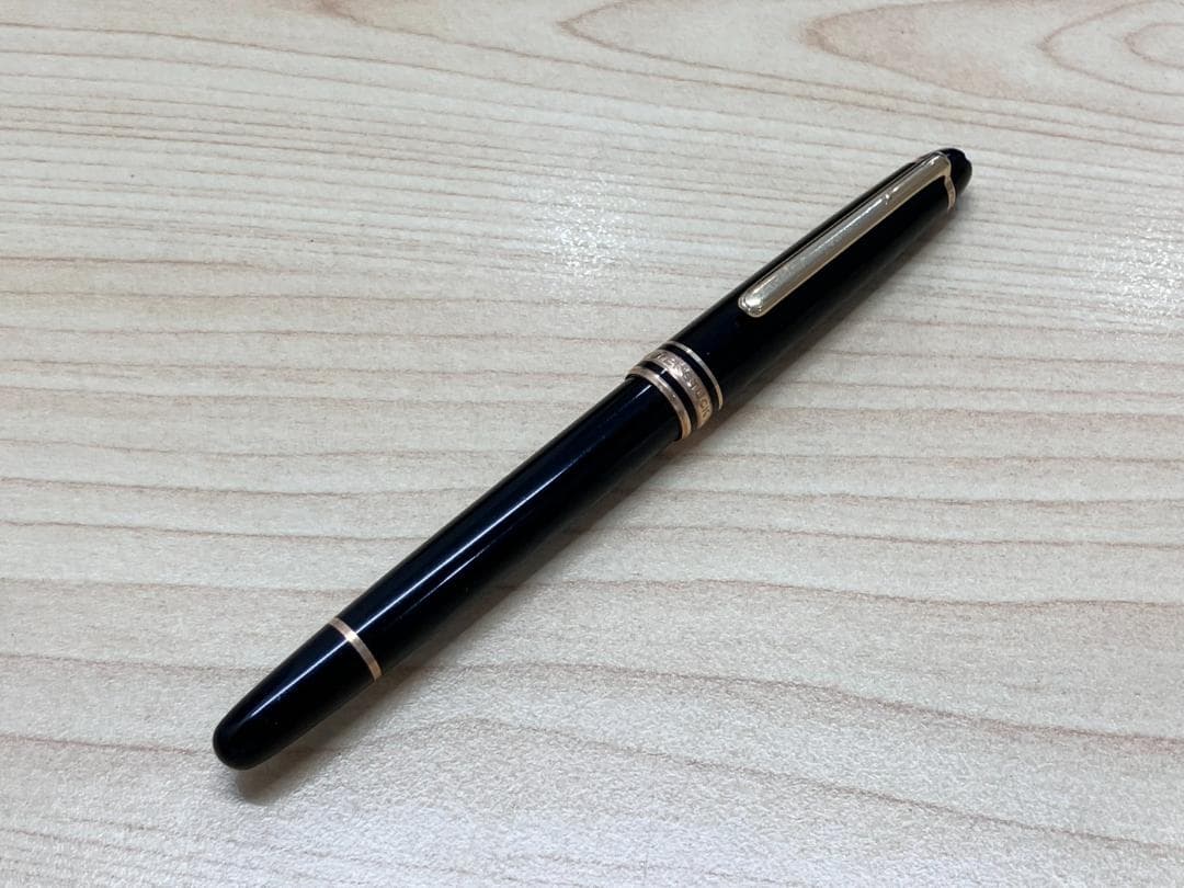 ヒ*ロ様 【定価82,500円】モンブラン マイスターシュテュック ローラーボー