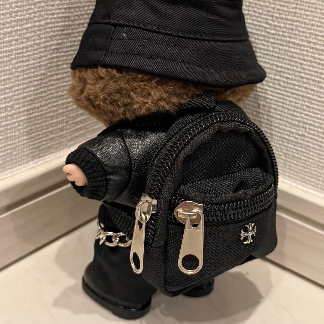 【シークレット】ラブブ　本体　服