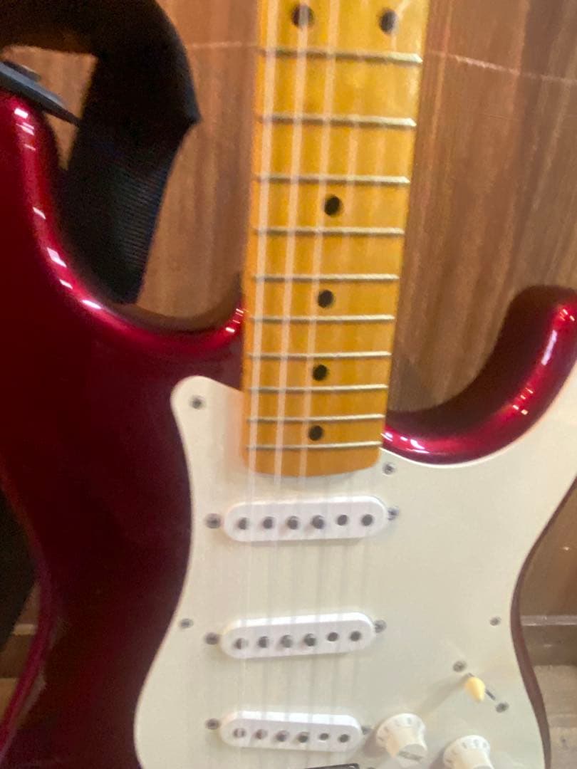 Fender フェンダー ストラトキャスター レッド エレキギター　良品