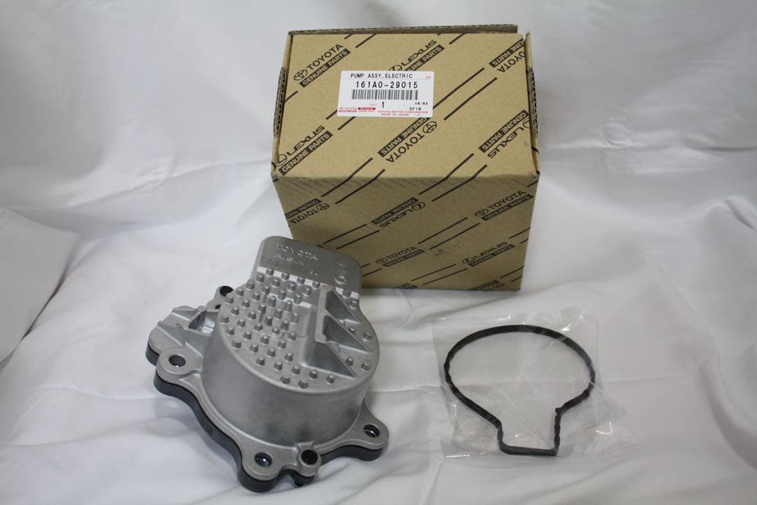 新品未使用 TOYOTA 純正品ウォーター ポンプ 161A0-29015