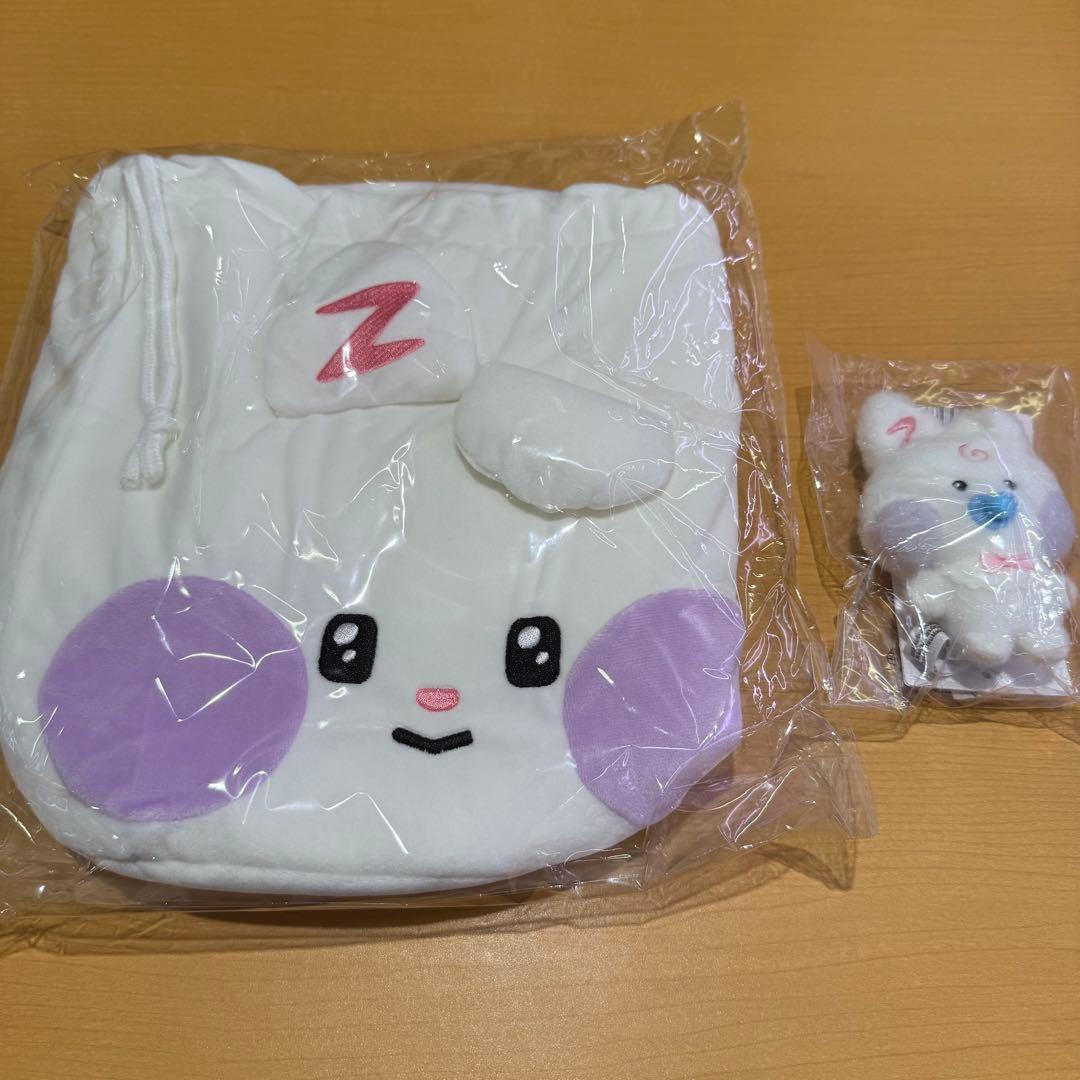 ZERONI ユジン ユニニ STRING POUCH 巾着 ベビーぬいぐるみ