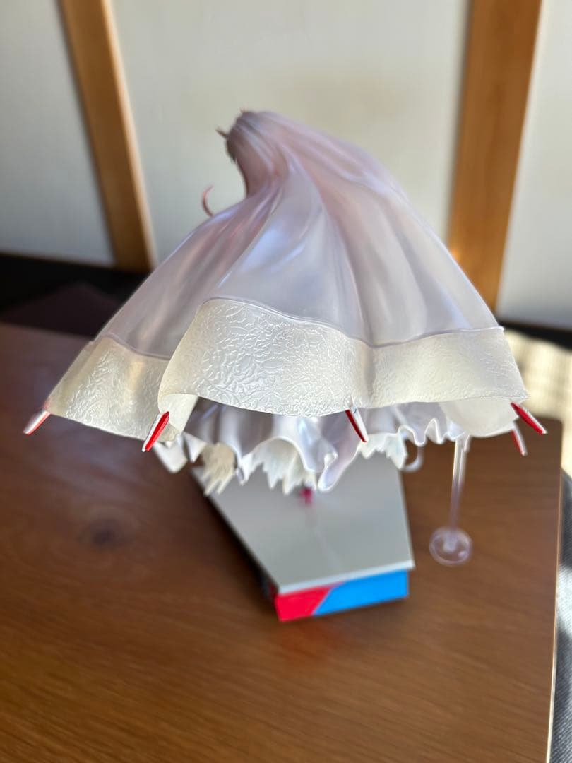 ル*カ様 ダーリンインザフランキス　ゼロツー　フィギュア　ウェディング　ポストカ