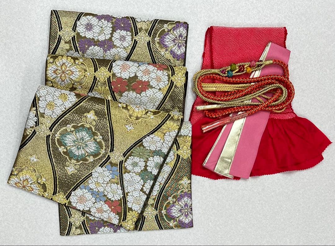 小柄な方に　振り袖　フルセット　別誂長襦袢付　ピンク　成人式　金彩　刺繍　707