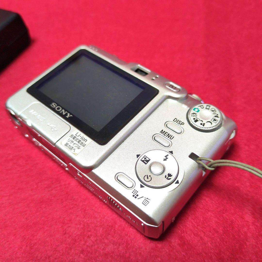 SONY Cyber-shot 7.2メガピクセル