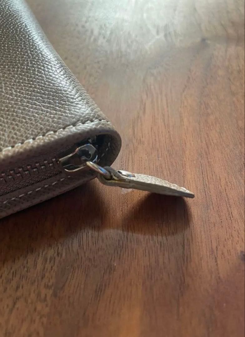 ブルックリンミュージアム　パスポートケース　トープ