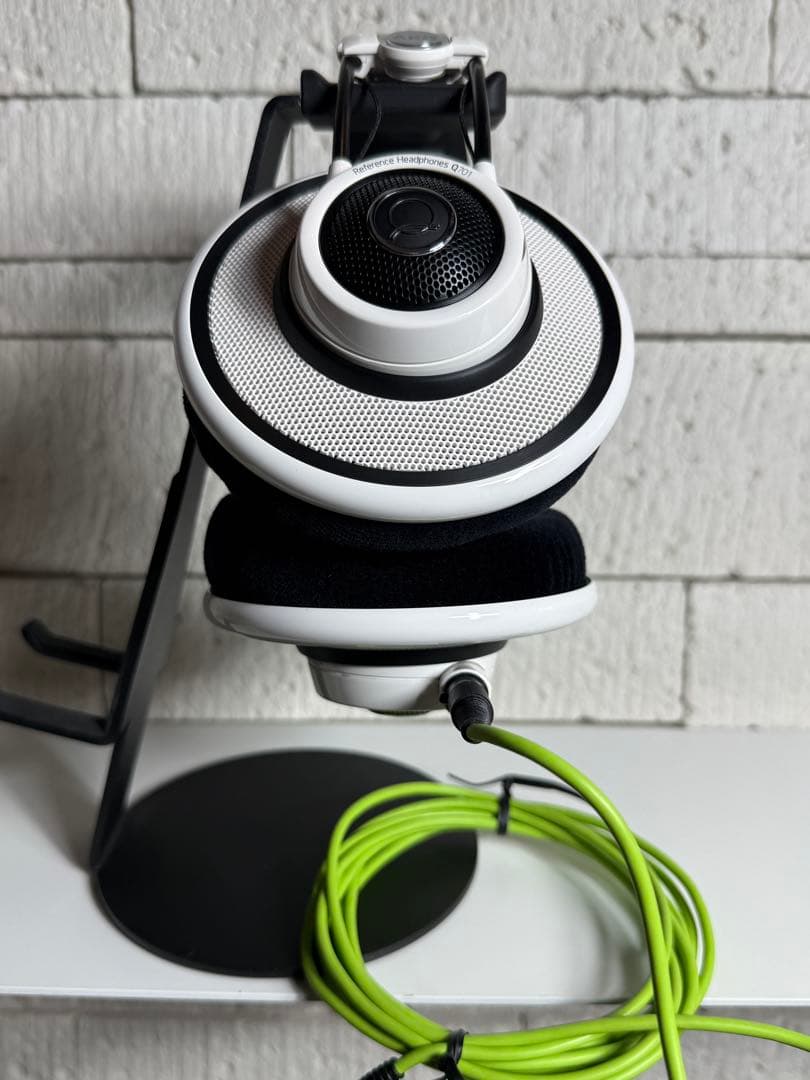 AKGクインシー・ジョーンズ・シグネチャー・ライン Q701