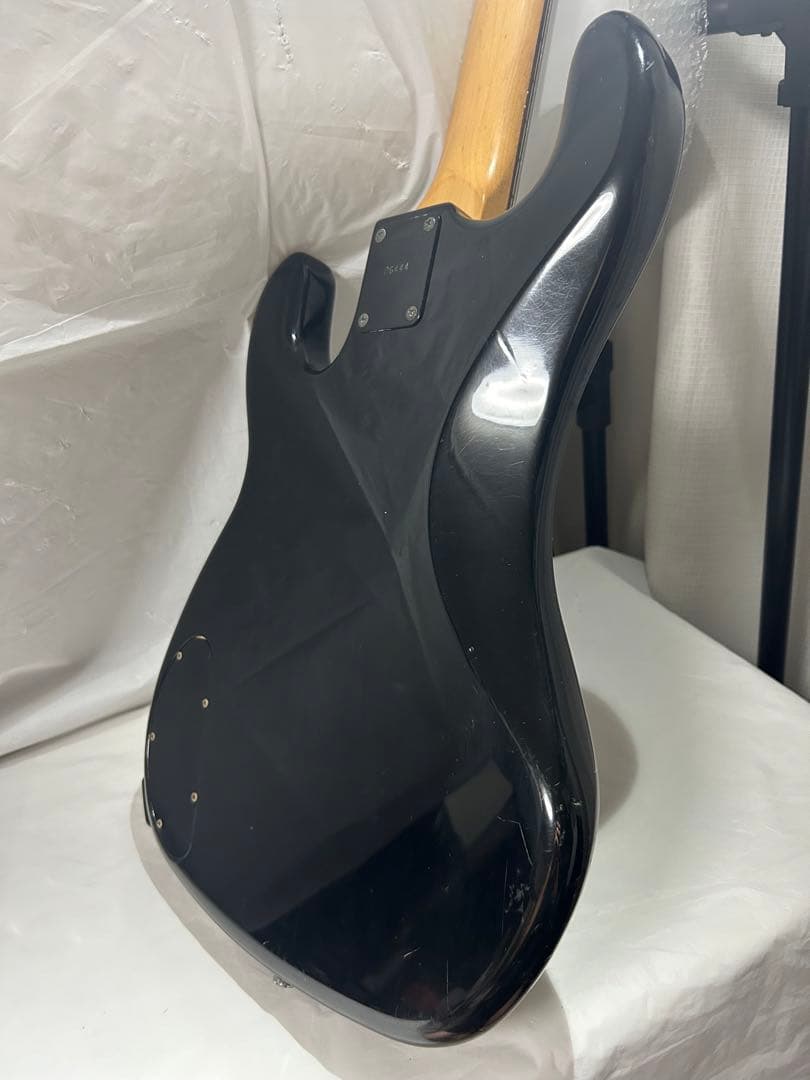 kramer ベース　キズあり　ジャンク品