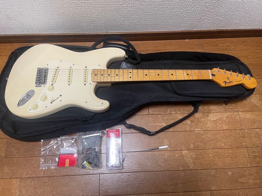 Fender mexicoストラトキャスター GOTOHペグ