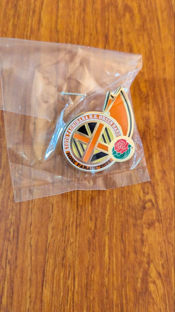 京都橘高等学校吹奏楽部ローズパレード2025ピンバッジ&キーホルダー、タオル