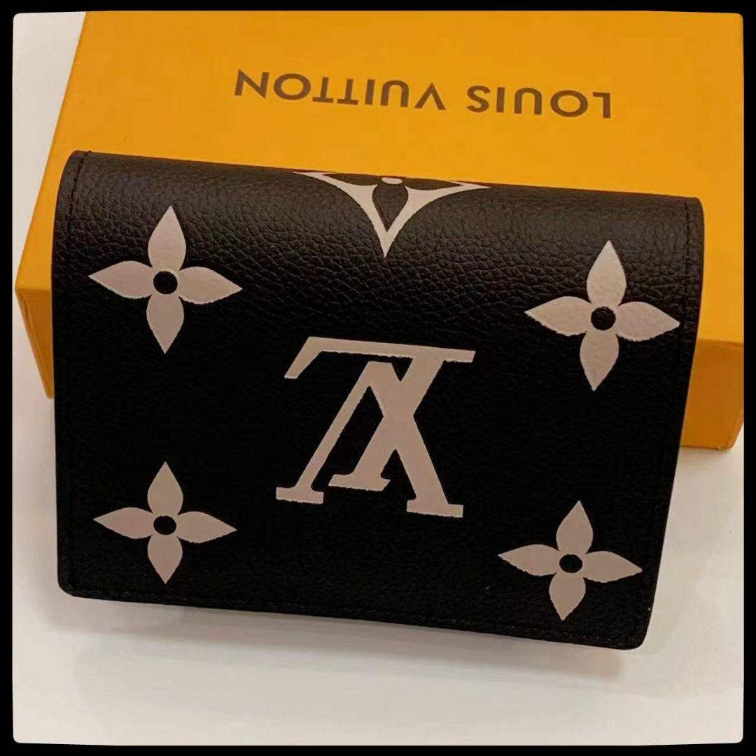 【 箱付き】 二つ折り財布 ブラック