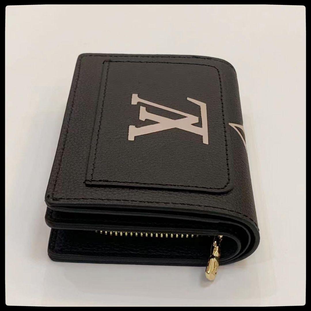 【 箱付き】 二つ折り財布 ブラック