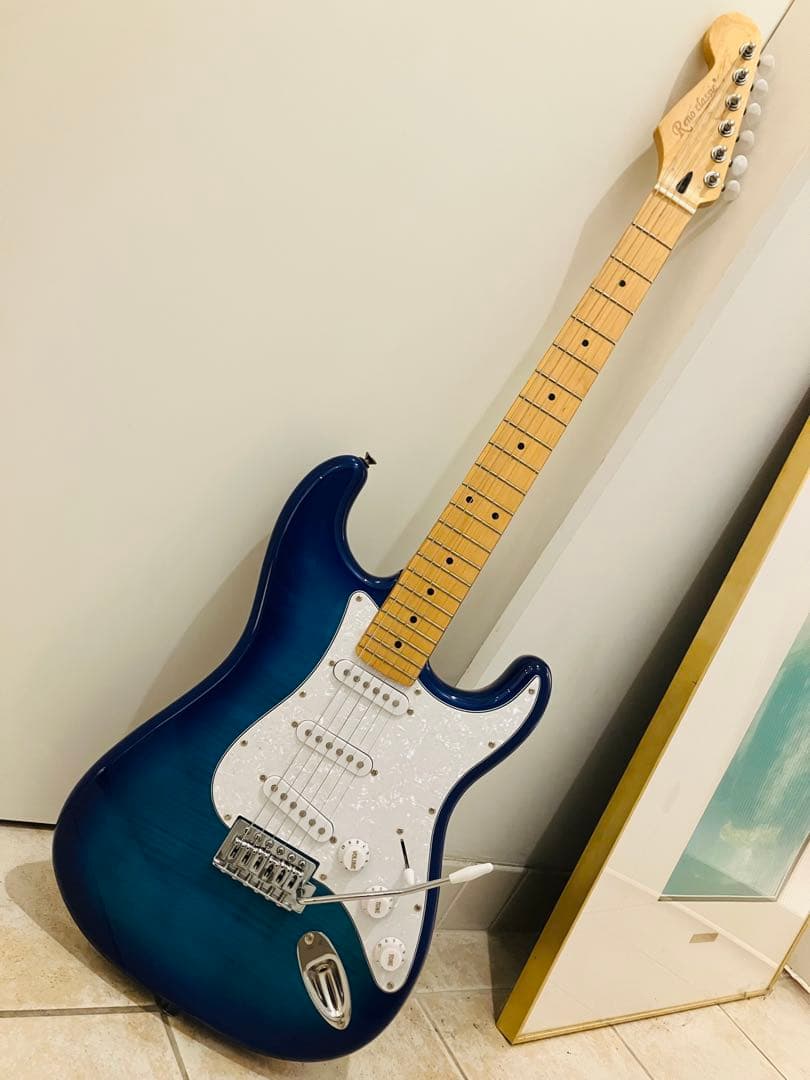 【俺たちのストラト祭！】リバースヘッド　超おしゃれなストラトキャスター！