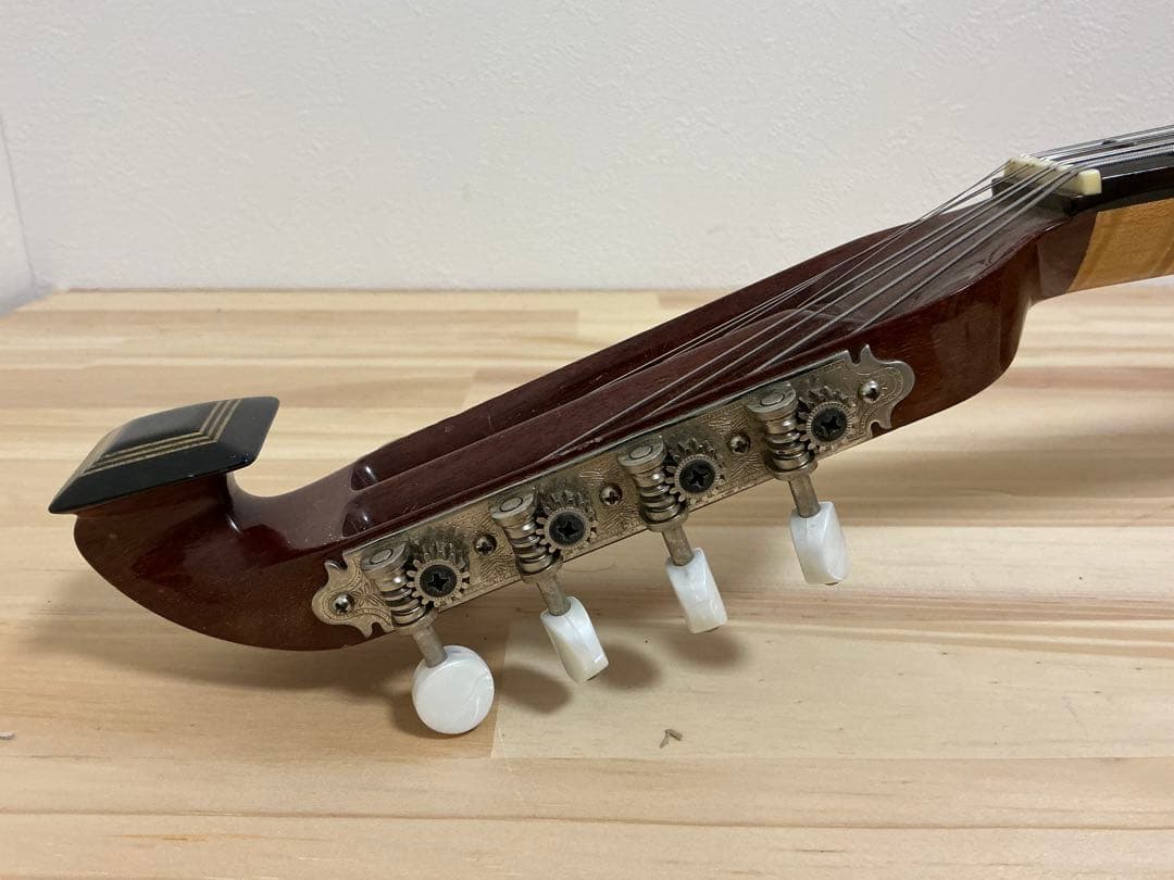 落合マンドリン S2（2007年製）