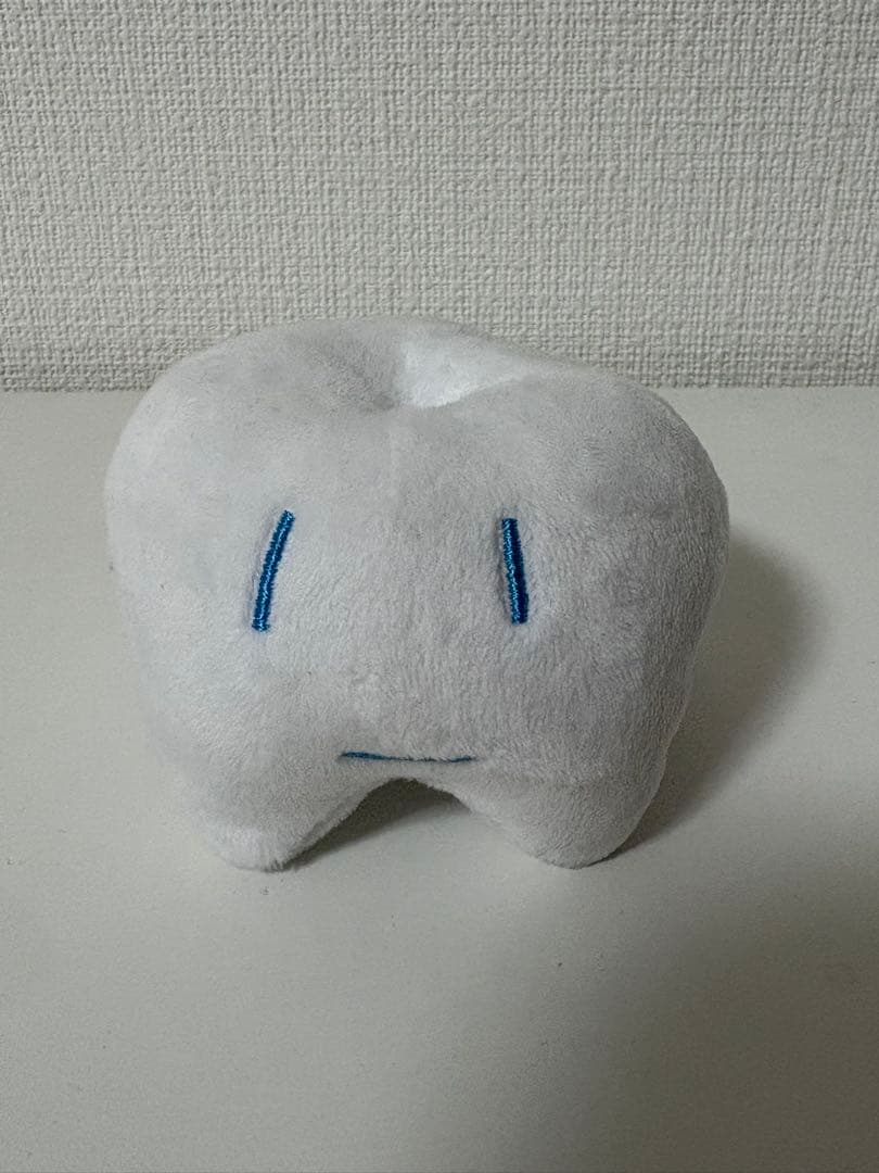 Ado ライブで投げた歯　ヨダカ