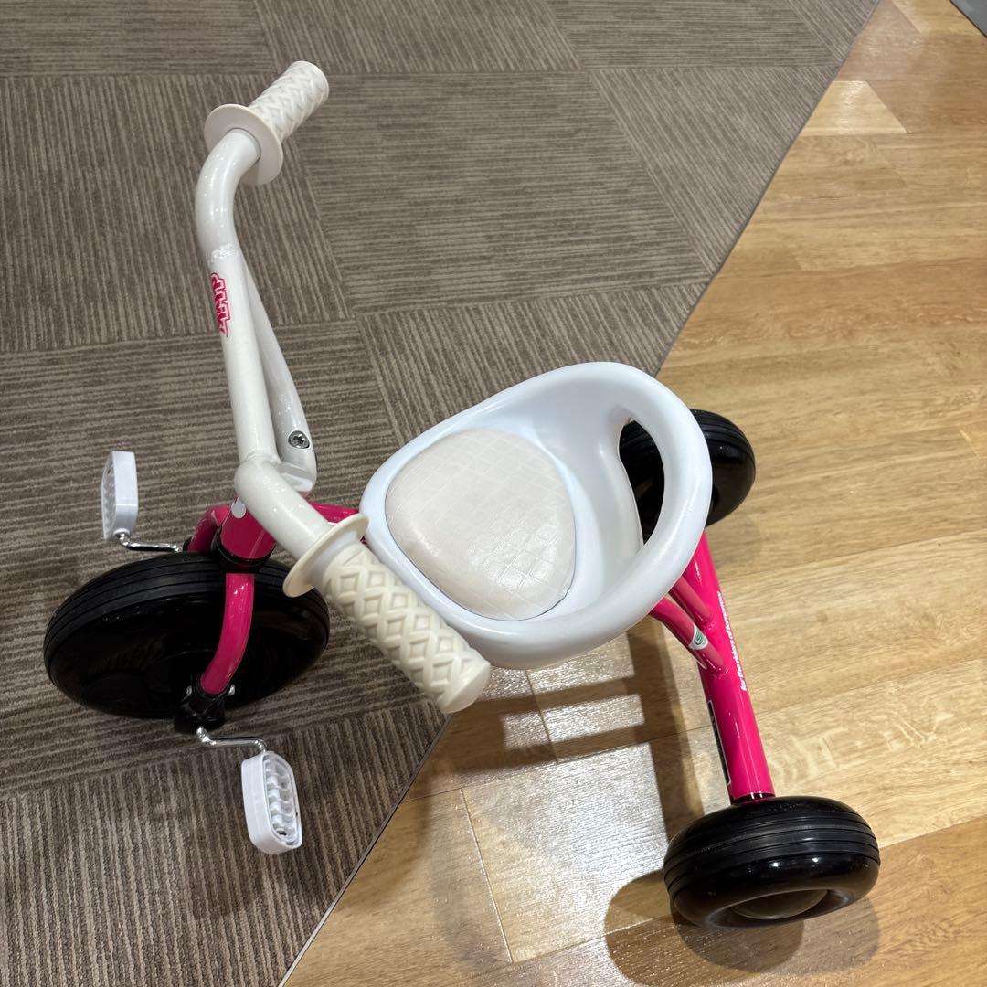 キッズ三輪車　ピンク&ブラック&ホワイト！