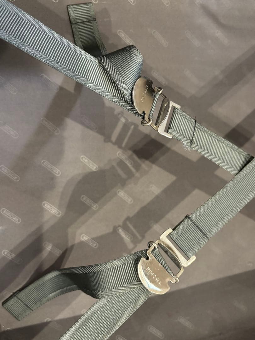 【美品】RIMOWA リモワ TSAロック搭載 サルサ 4輪 マットブラック